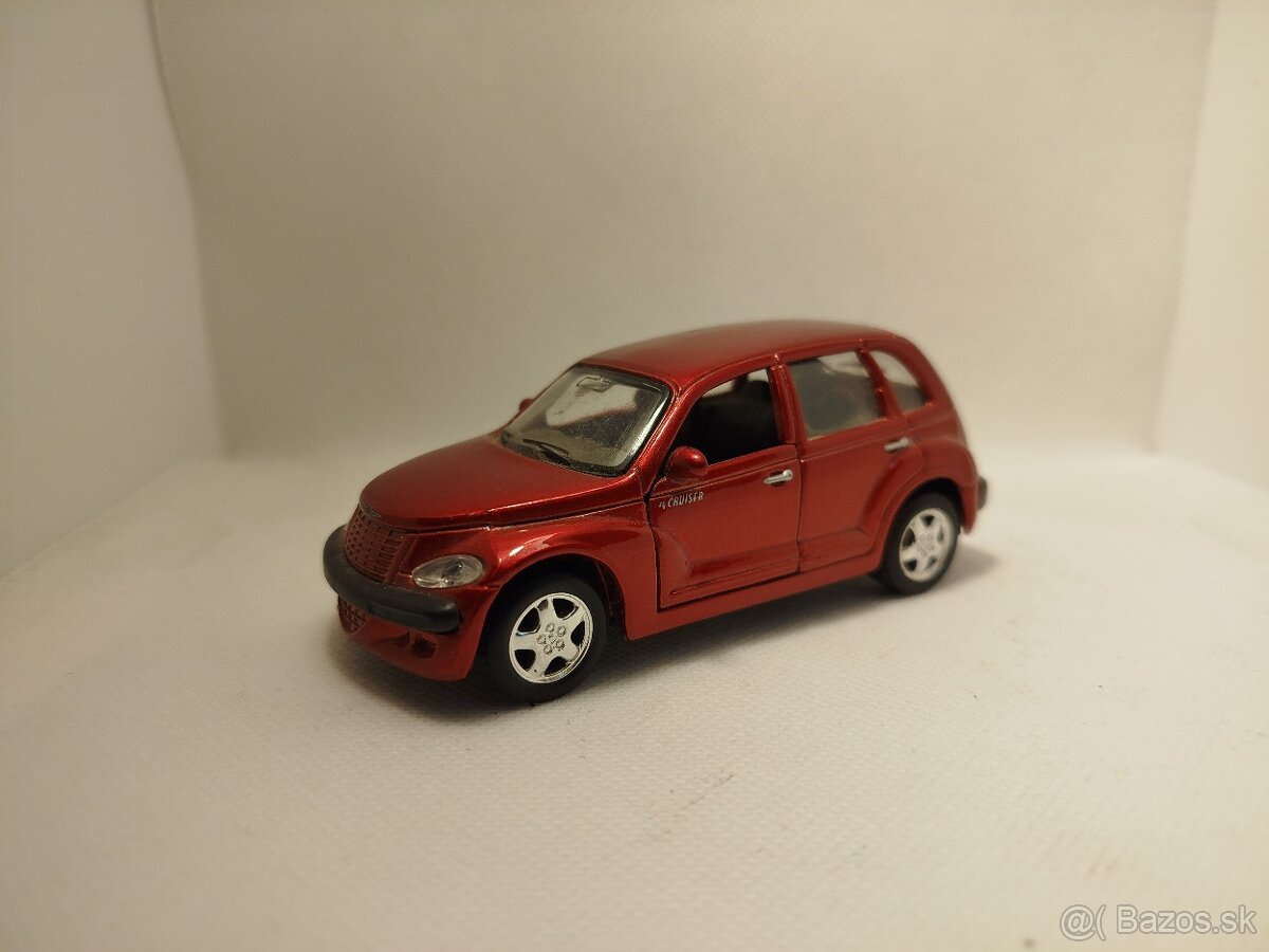 Modely 15€ kus - 3