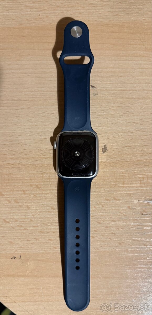 Apple watch SE 44mm - 3