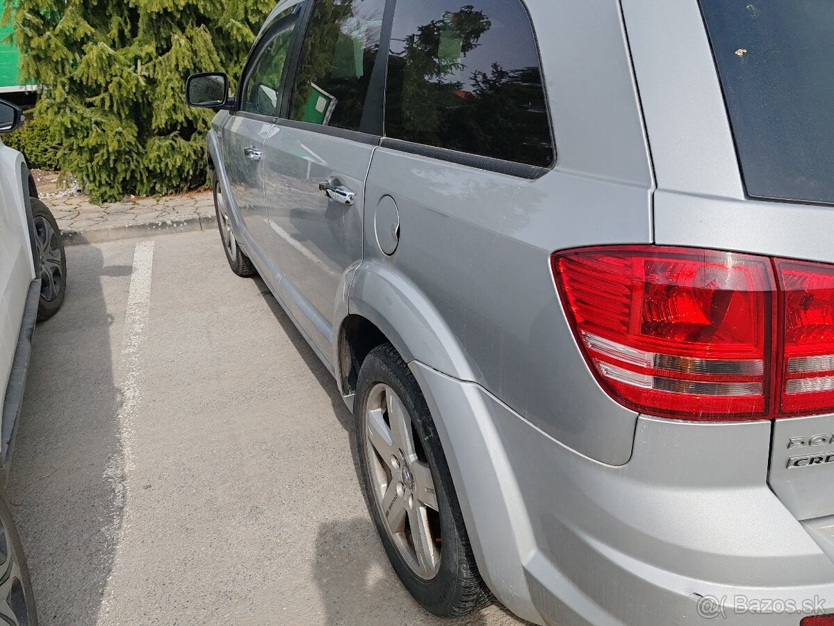 Dodge Journey 2.0 TDCi na diely v celku - 3