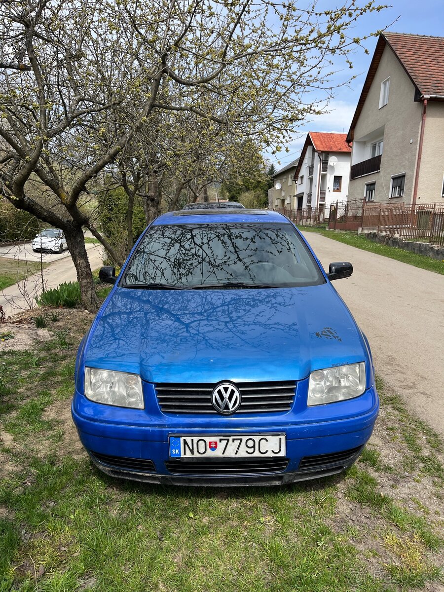 VW BORA 2,3 VR5 - 3