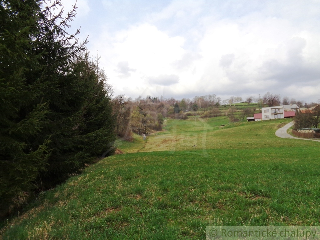 Priestranný pozemok na stavbu domu či chalupy Hriňová - View 3