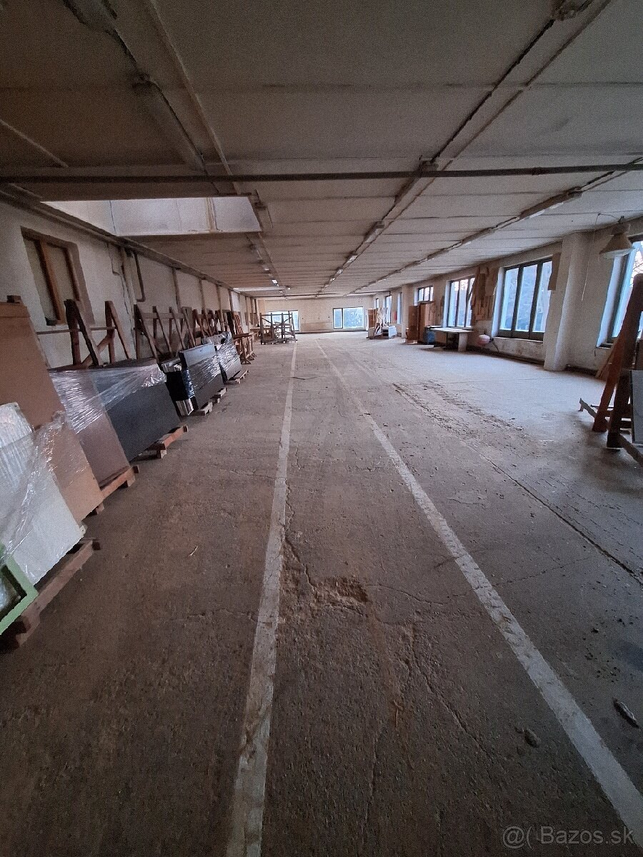 Výrobné priestory 1500 m2 - 3