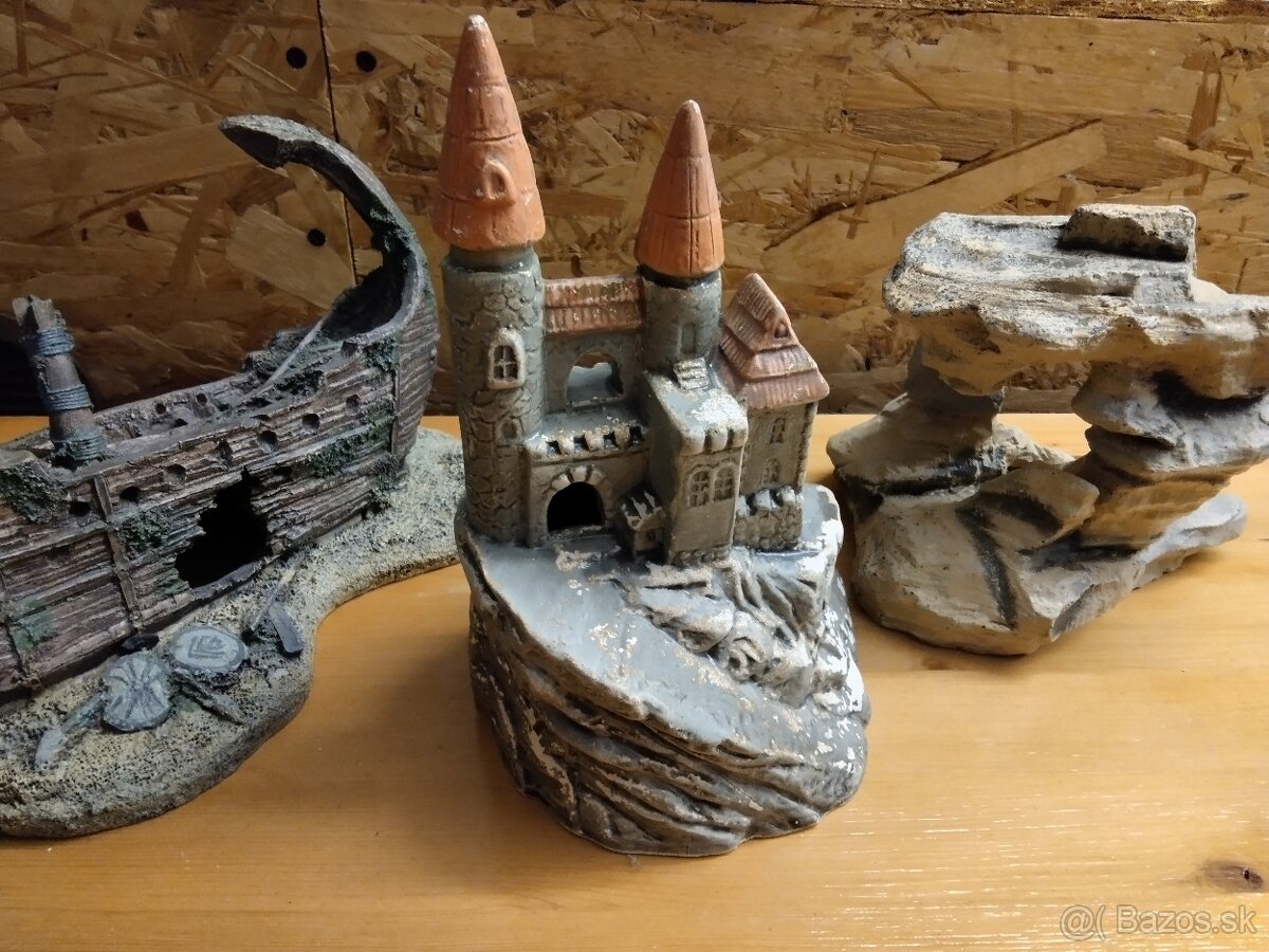 Dekorácie do akvárií - veľké - 3