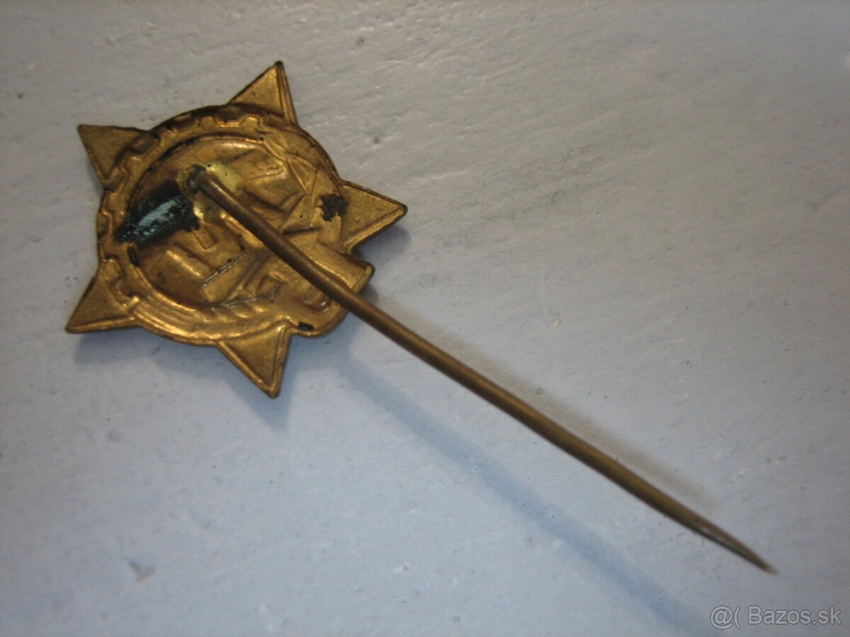 partizánsky odznak 15 rokov SNP. - 3