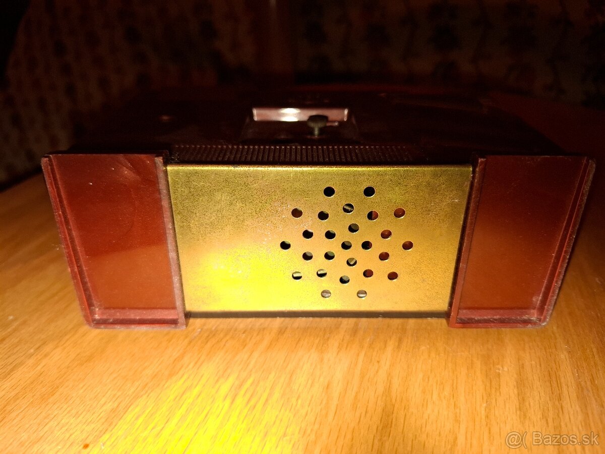 Hodiny NEFUNGUJU - 3