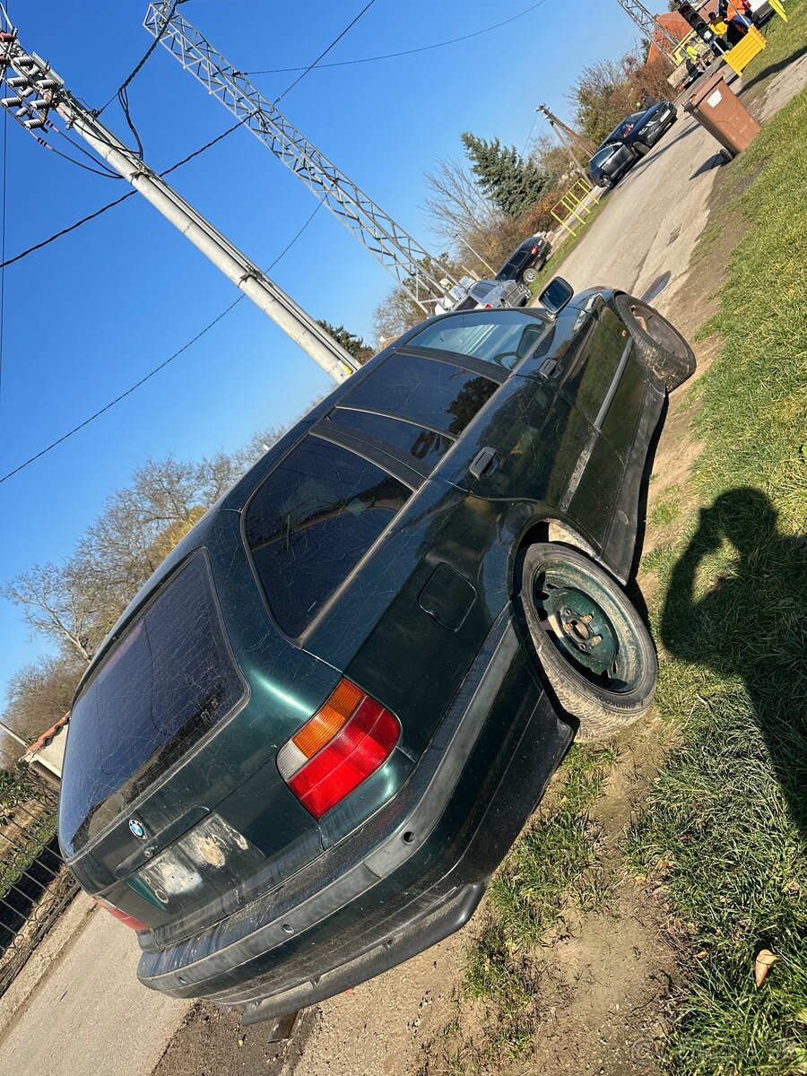 BMW e36 325i touring - 3
