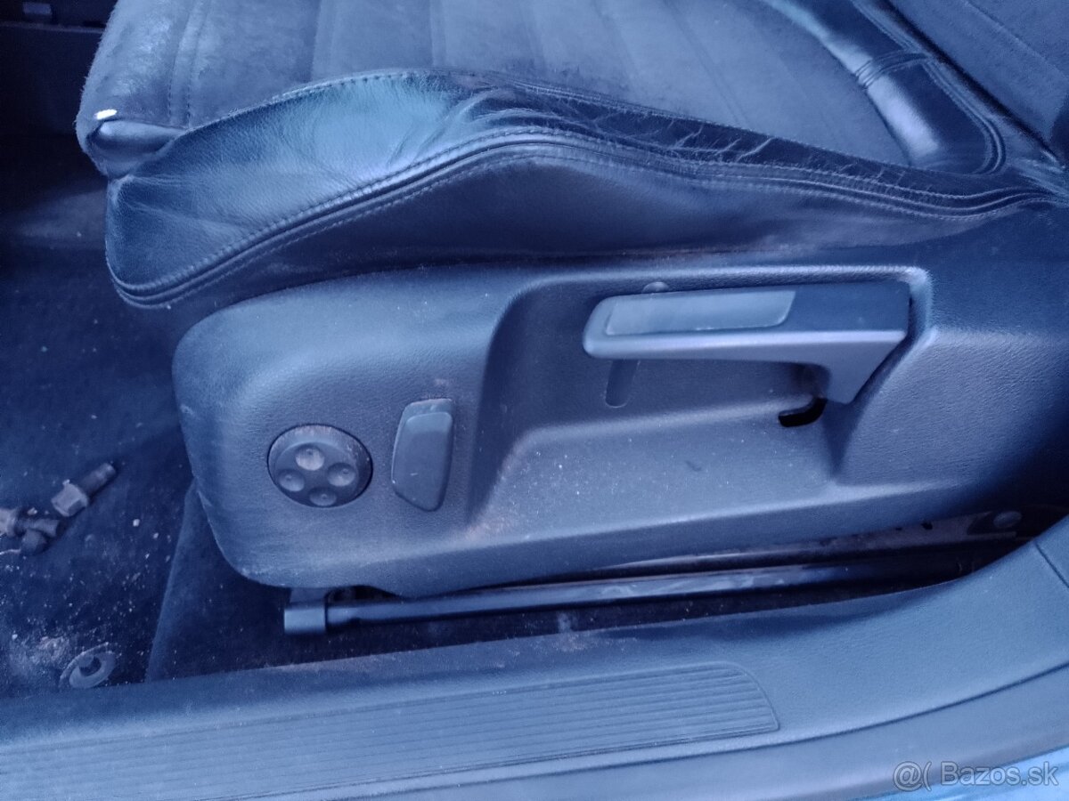 Predám vyhrievané sedacky na vw Passat B6 - 3