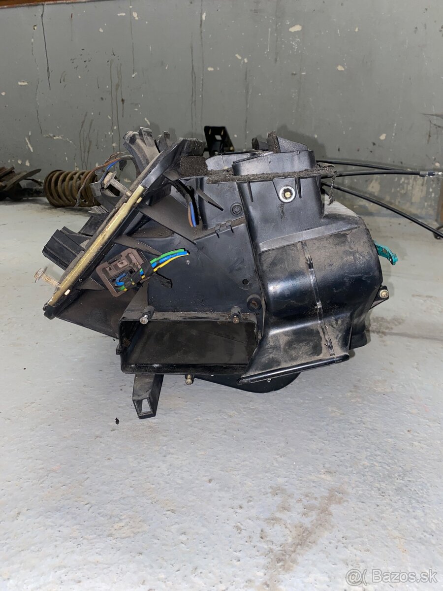 Bmw e30 airbox - 3