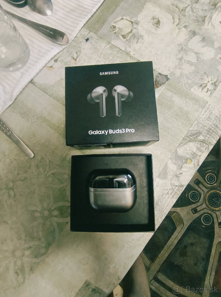 Samsung Galaxy Buds3 Pro - 3