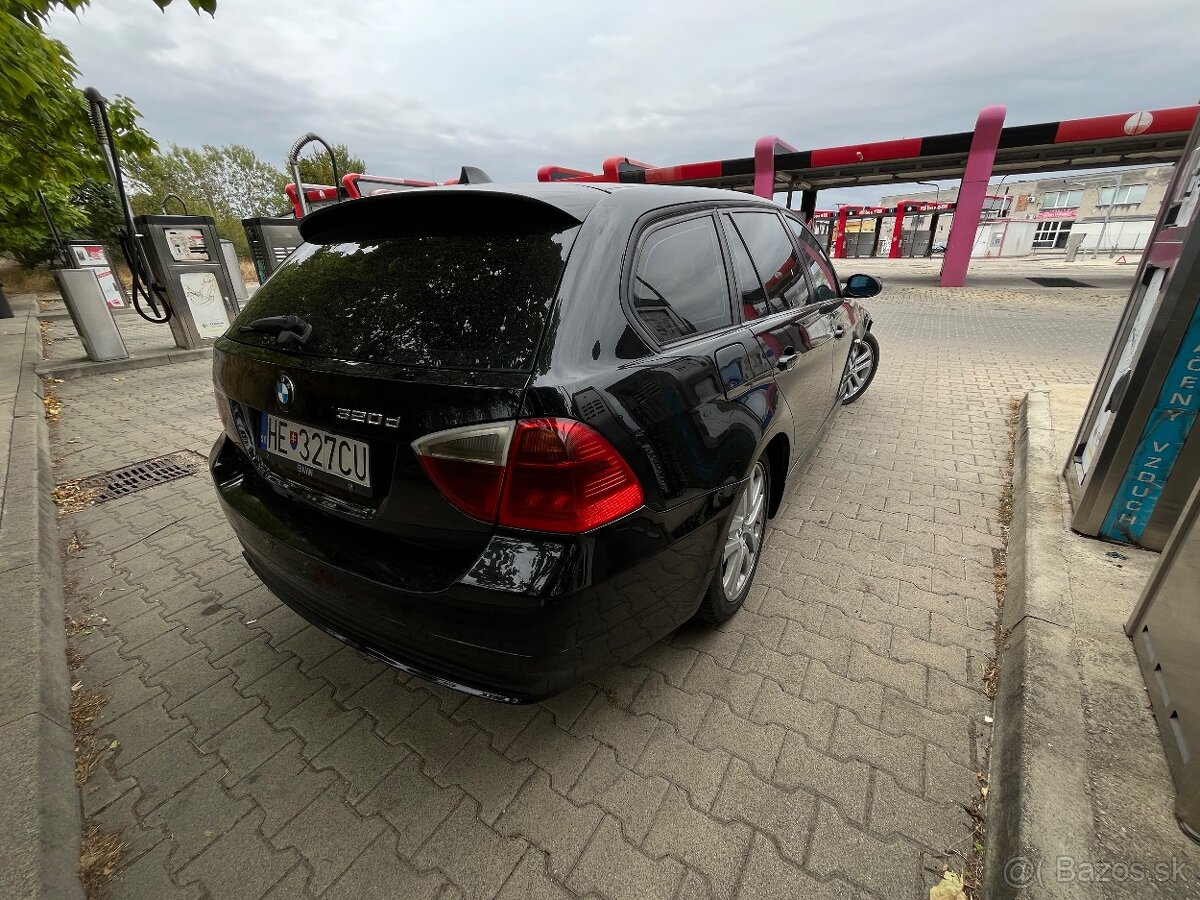 BMW e91 320D - 3