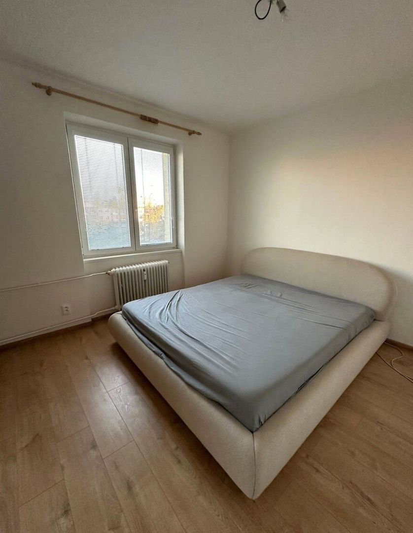 2 izbový byt, ul.Moldavská, Bratislava II TOP - 3