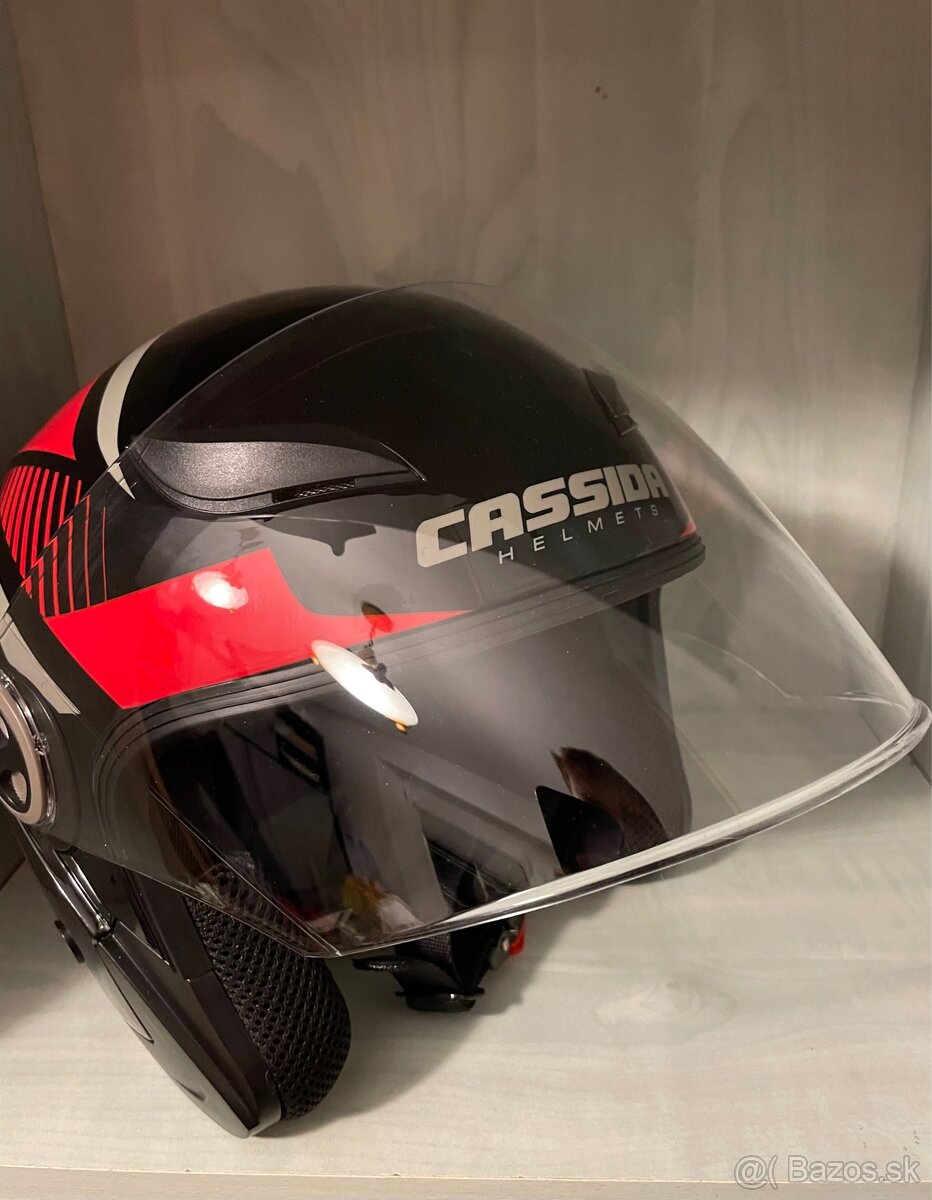 Prilba na motorku - 3