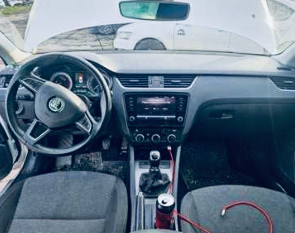 Škoda octavia 1.5 Tsi, havarované - 3