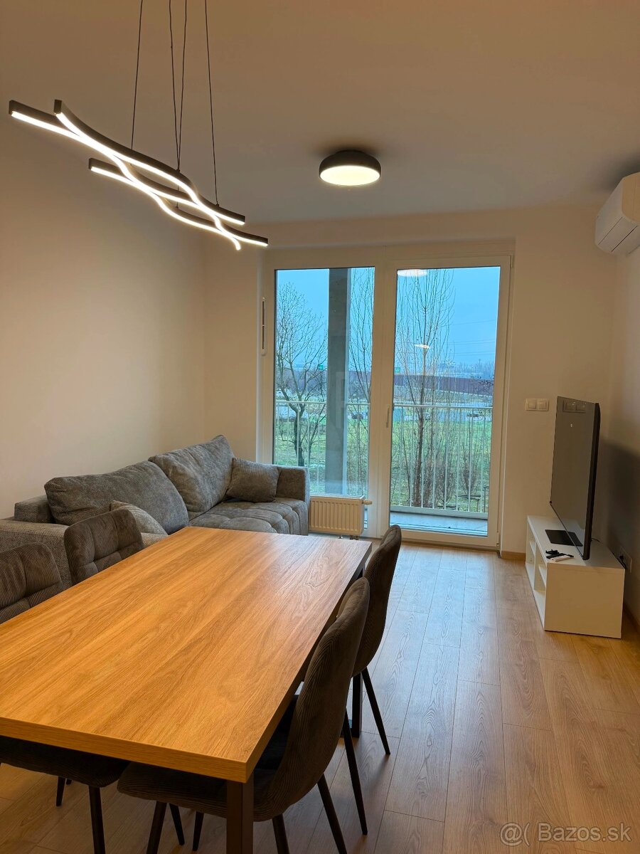 Realitný kancelária REALADR s.r.o. - 3