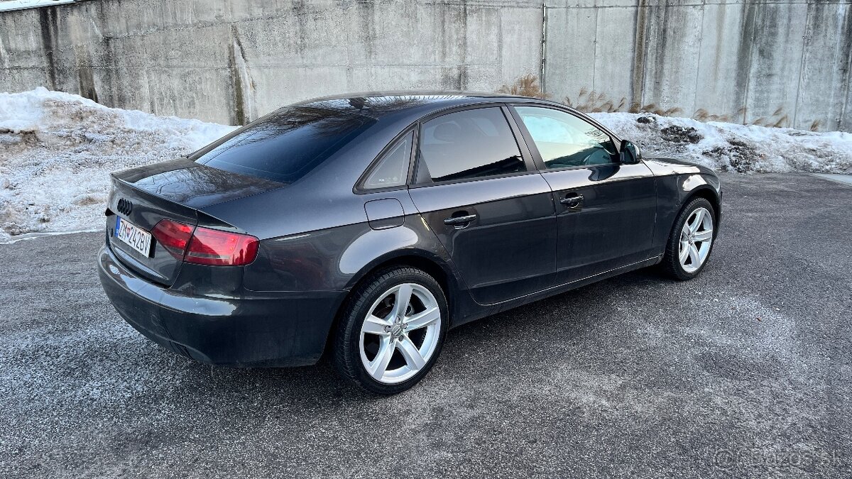 Audi A4 b8 2.0 TDi sedan - 3