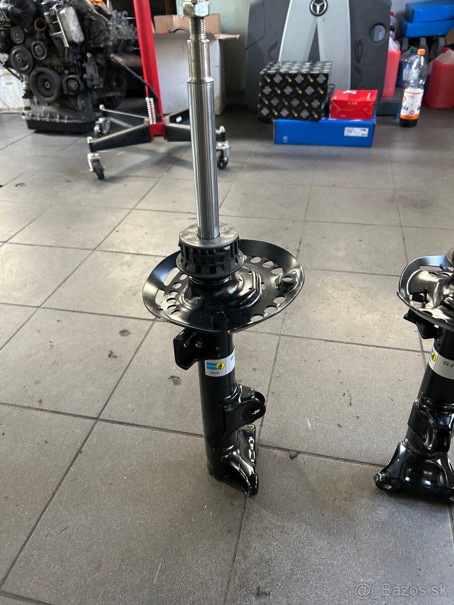 Predné tlmiče mercedes cls x 218 - 3