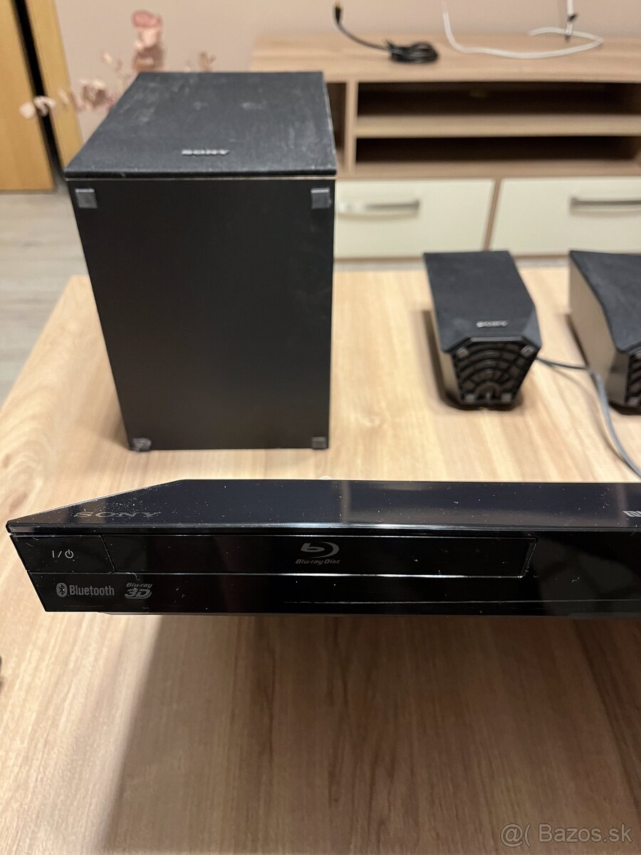 Sony Blu-Ray Player - 3