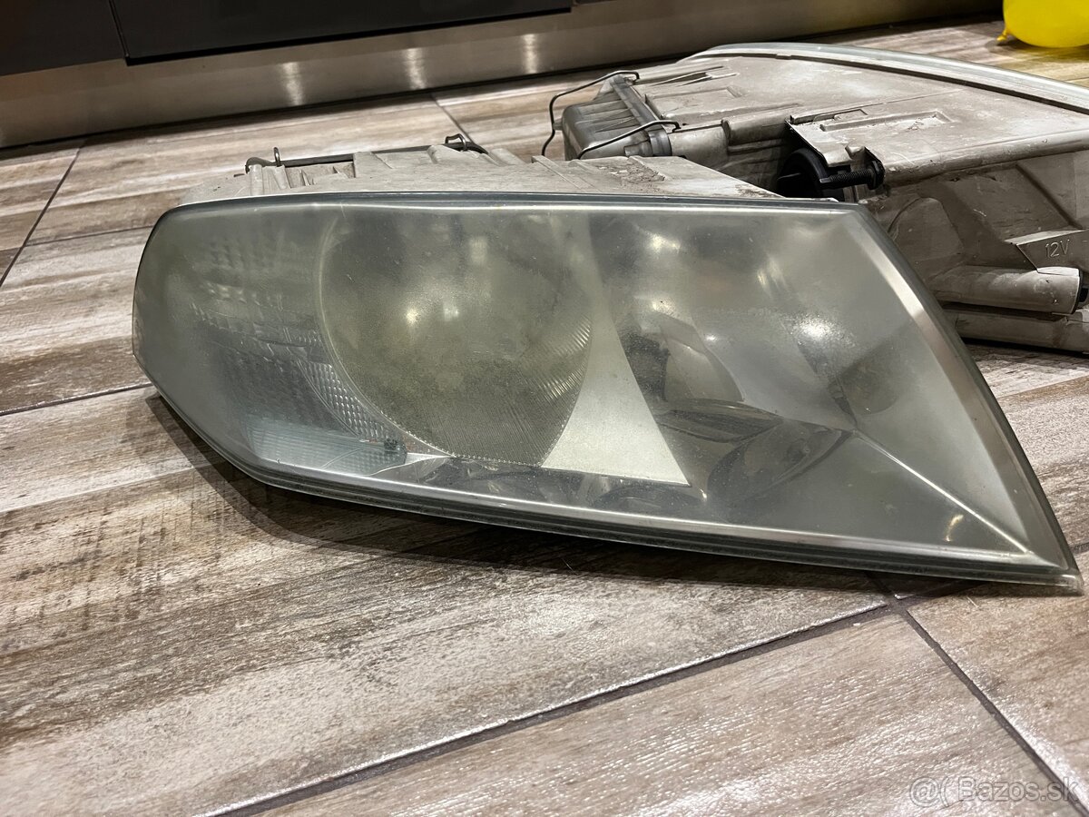 Svetlá Octavia 2 - 3