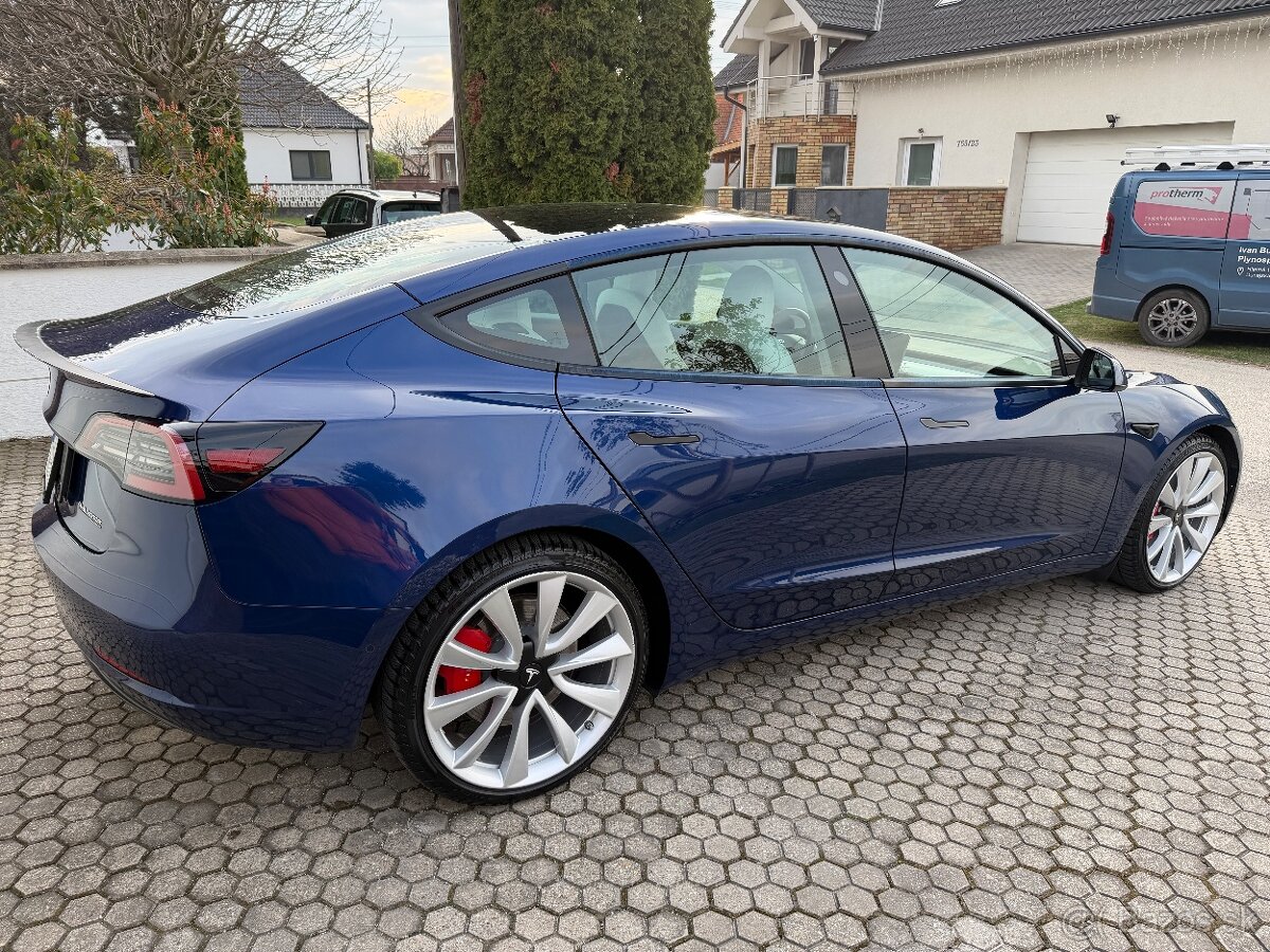 Tesla Model 3 PERFORMANCE - 393kw AWD - 3