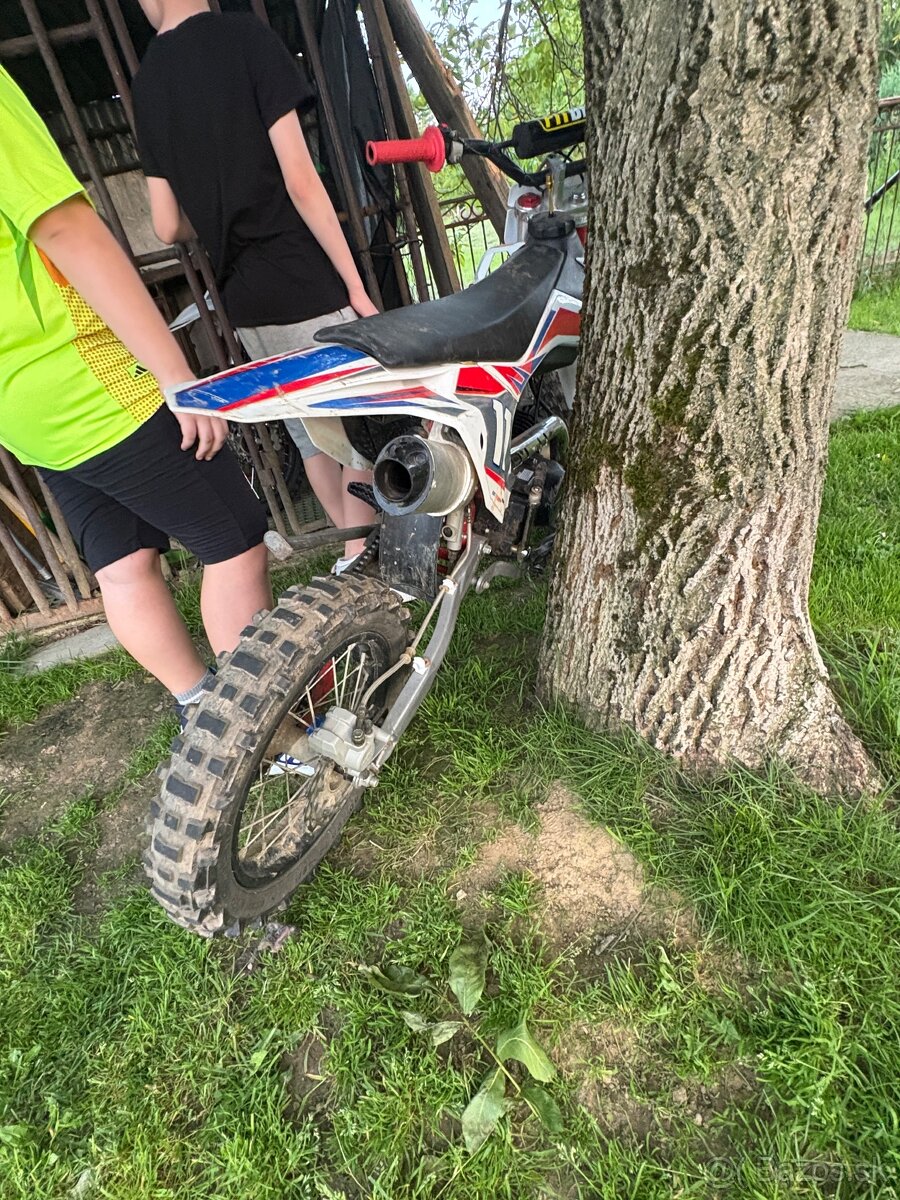 Predám pitbike 125 v dobrom stave