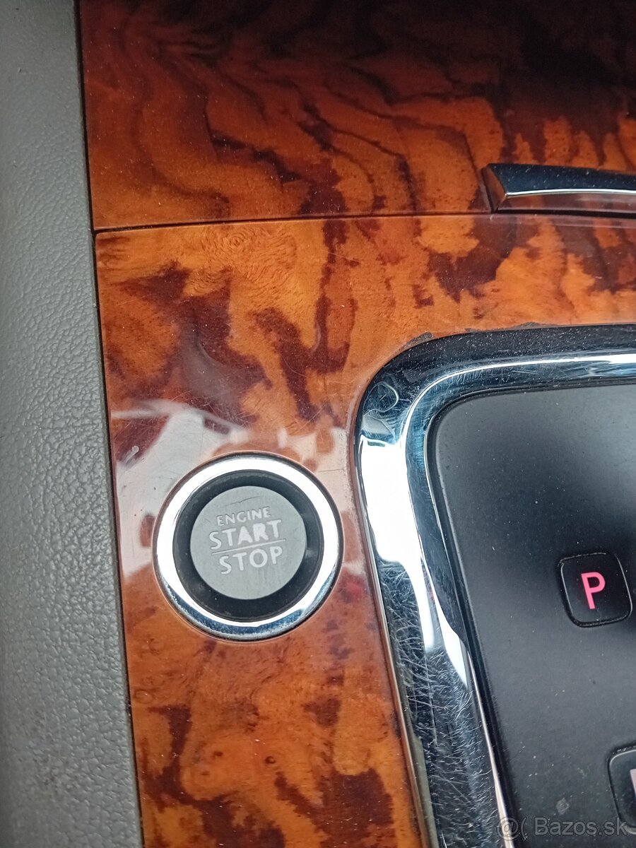 Predám volkswagen tuareg 3.0tdi v6 - 3