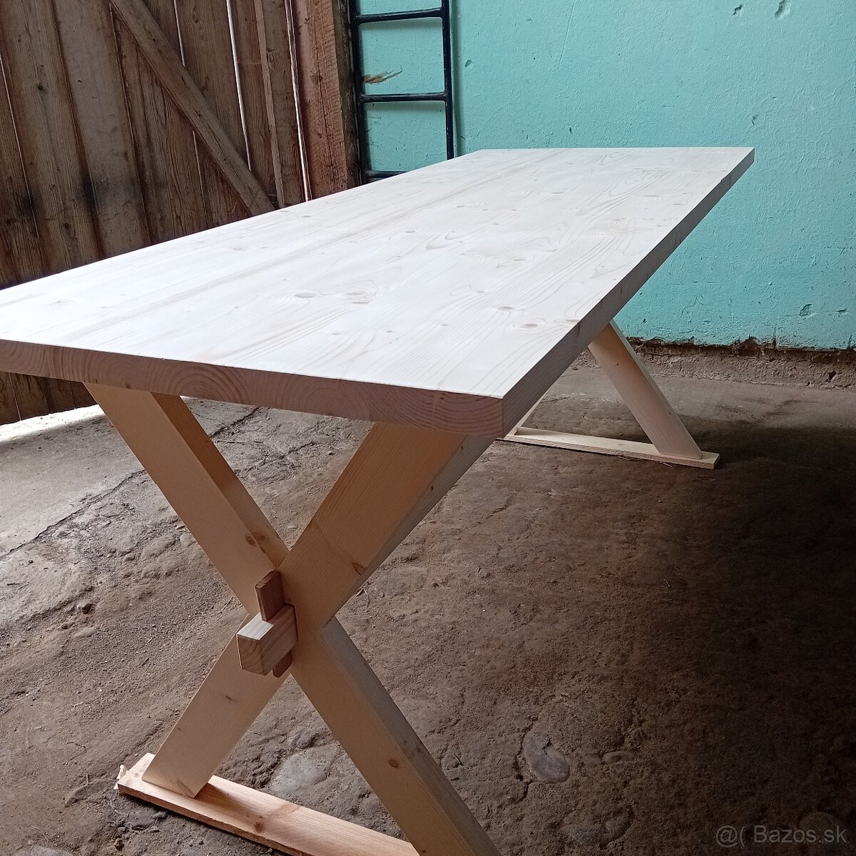 Mäsiarsky stôl - 3