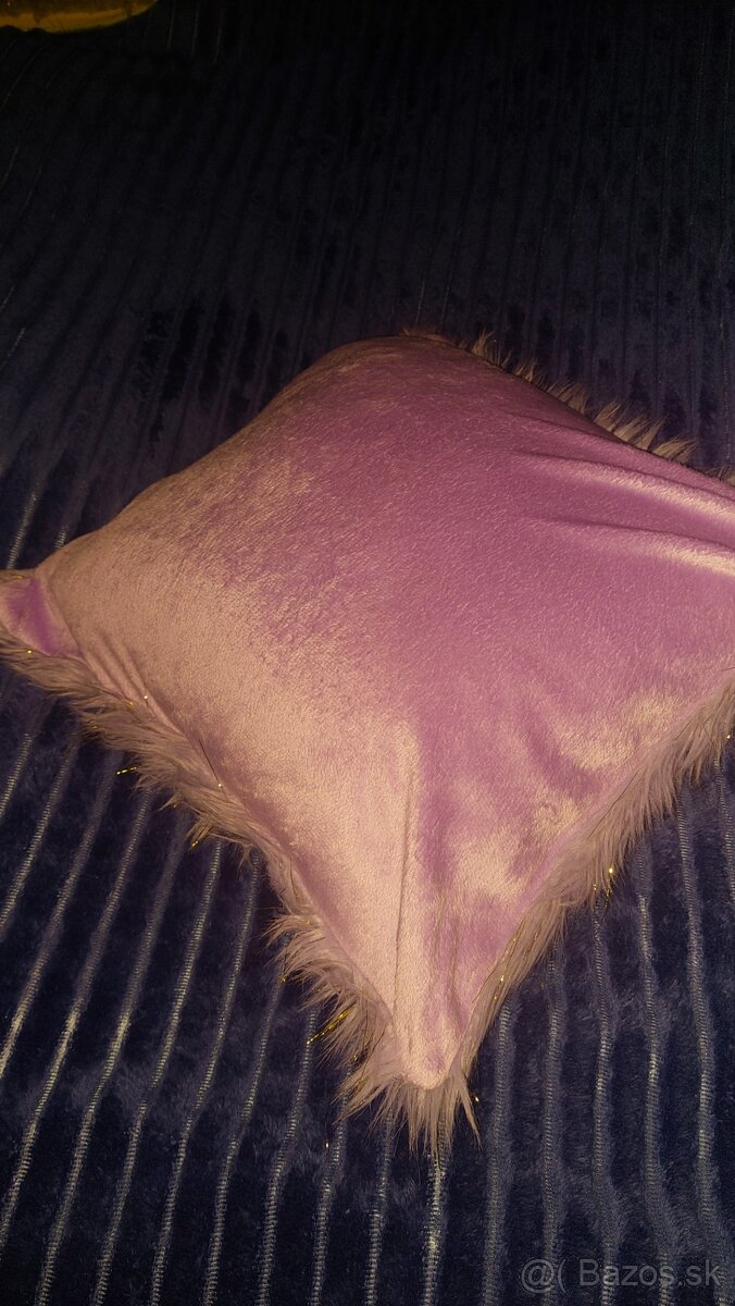 3x chlpatá obliecka - 3