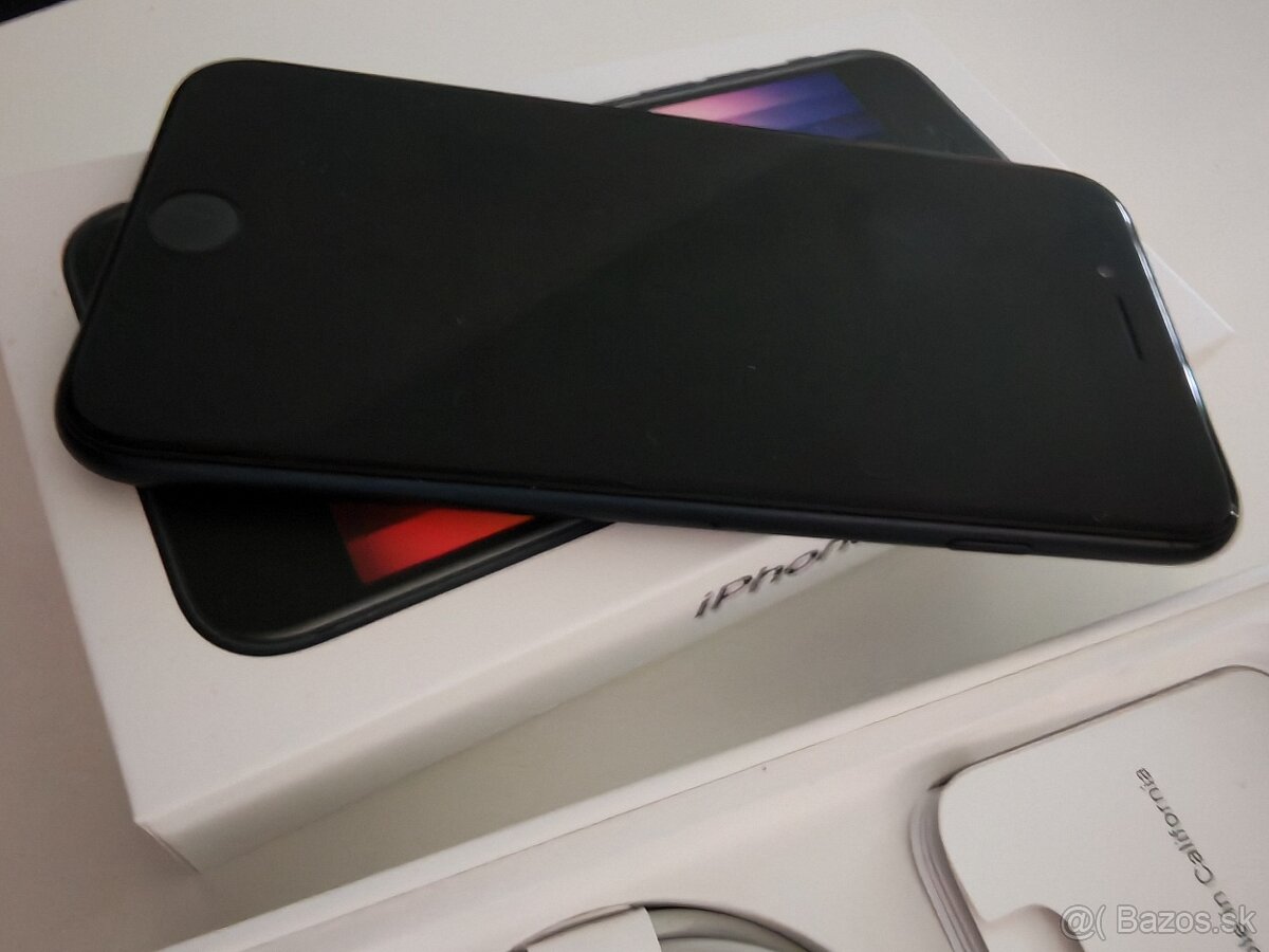 IPhone Se (2022) - 3