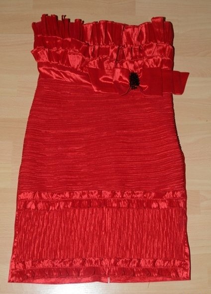 Červené šaty vel. 40 - 3