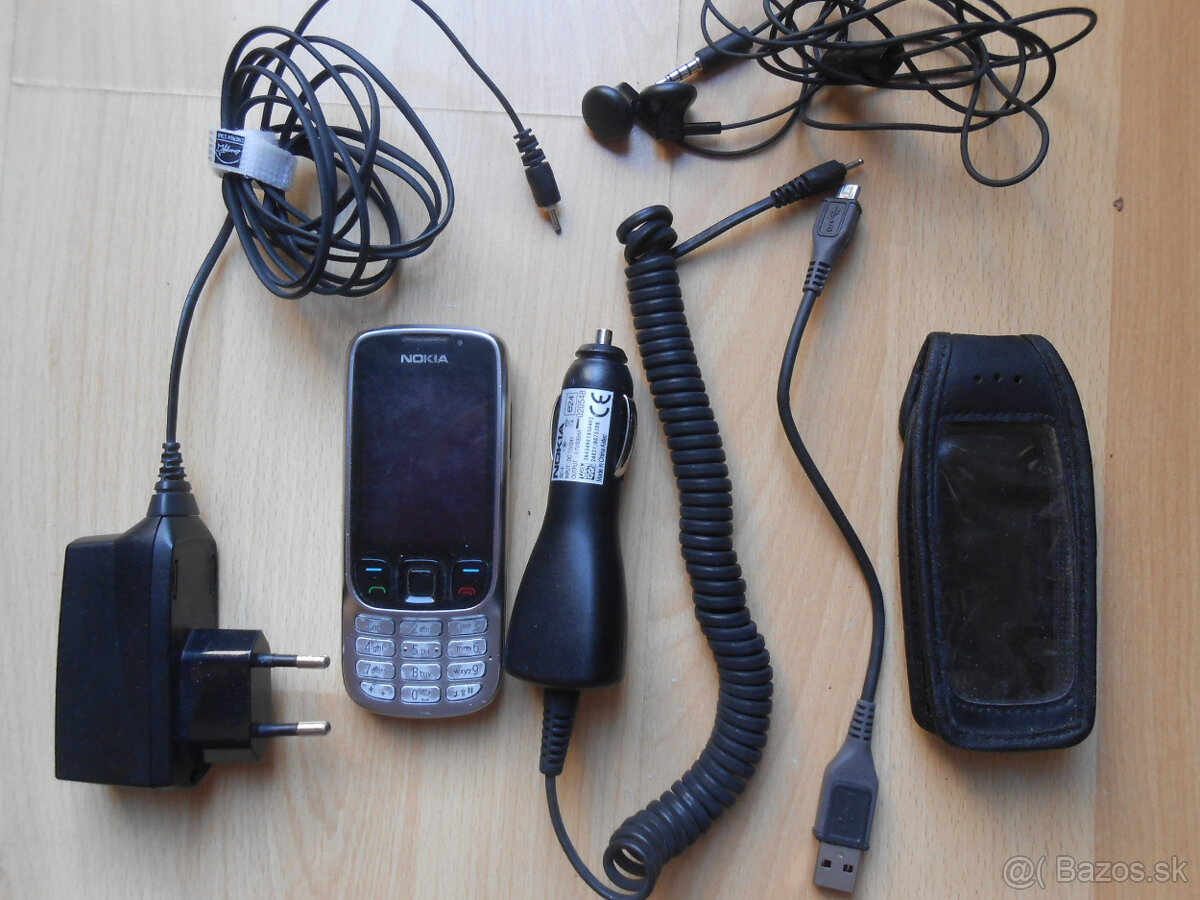 tlačítkový mobil NOKIA 6303i - 3