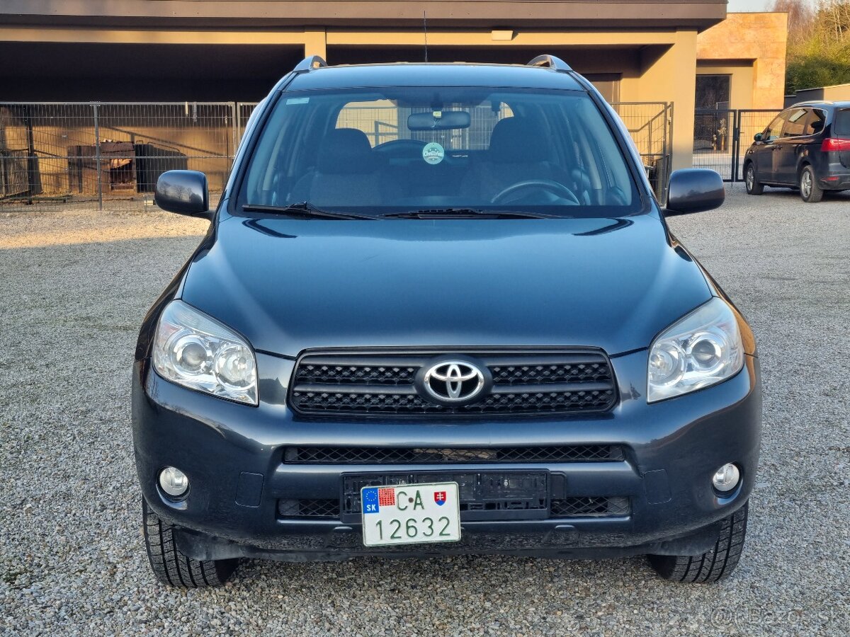 TOYOTA RAV 4 2,2D4D 4x4 - 3
