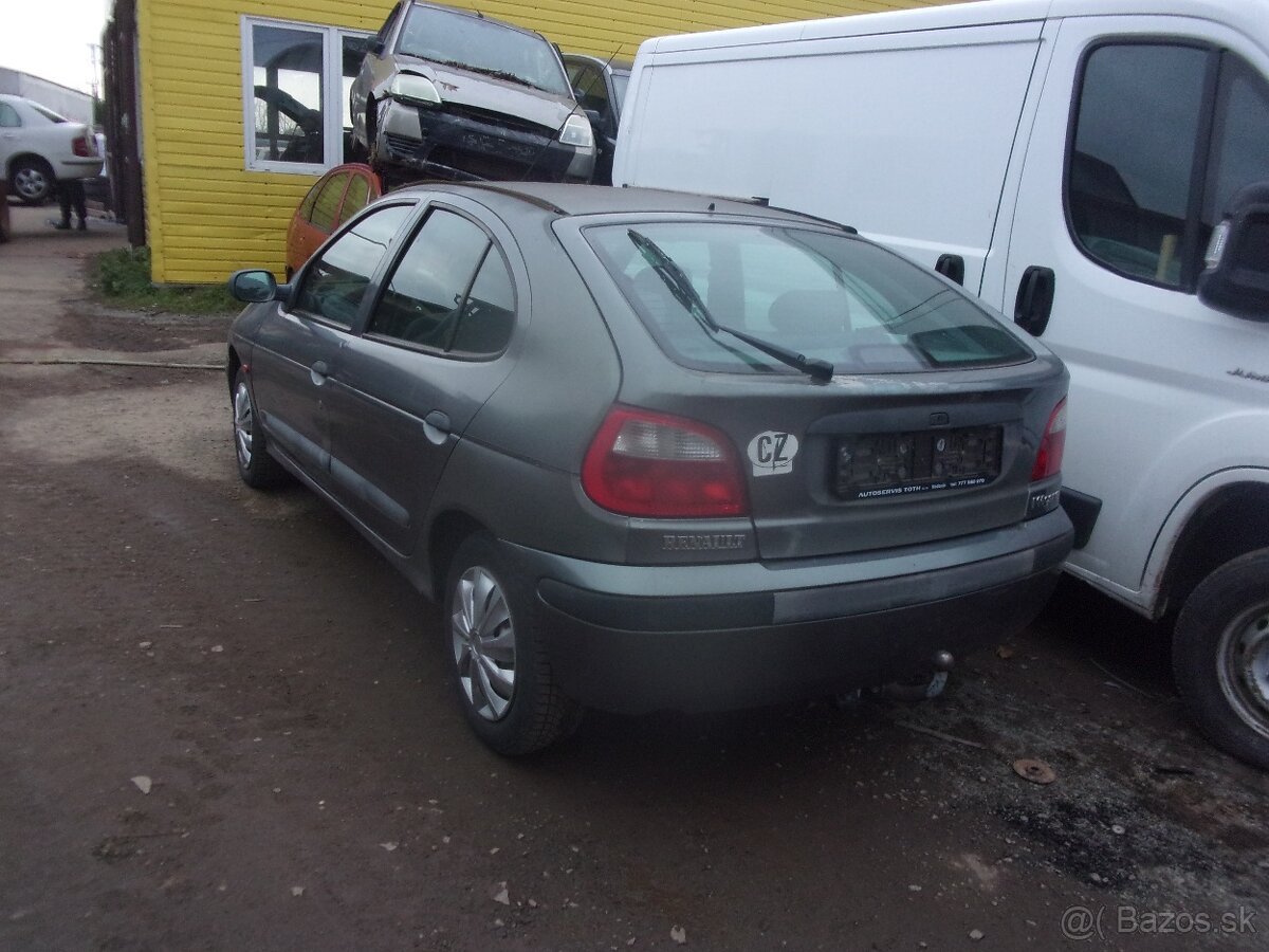 RENAULT MEGANE 1 FACELIFT DIESEL + BENZÍN - 3