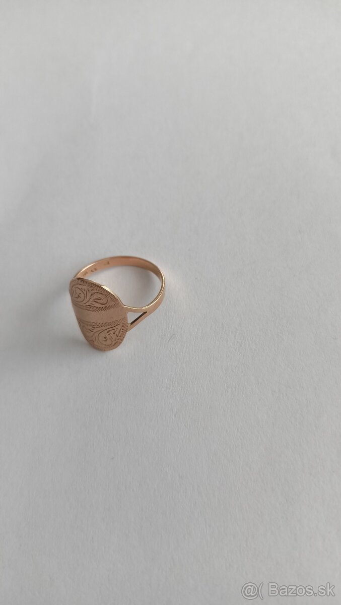 Zlatý prsteň 14kt (585) – 2,46g - 3