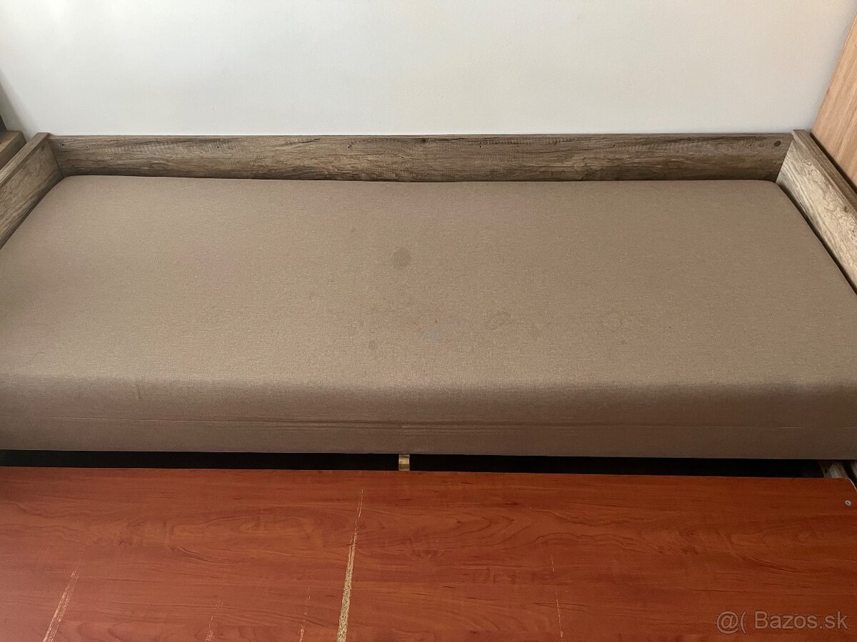 Darujem rozkladaciu posteľ - 3