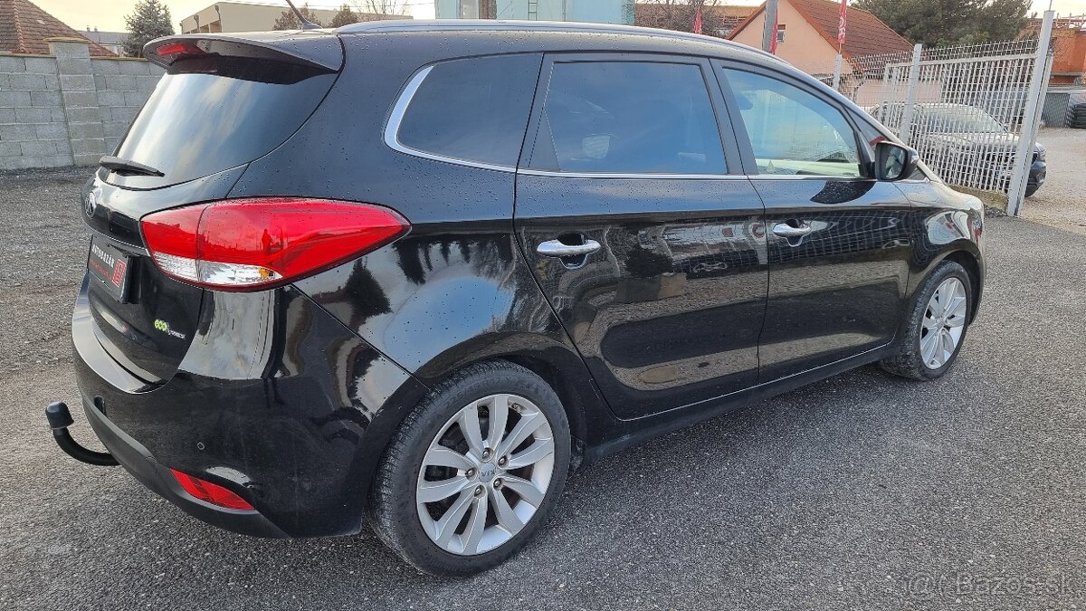 Kia Carens 1.7 CRDi EX 7m za 5.990 € - 3