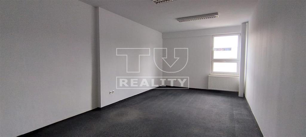 Tureality predava polyfunkčný objekt v Poprad-Stráže. - 3