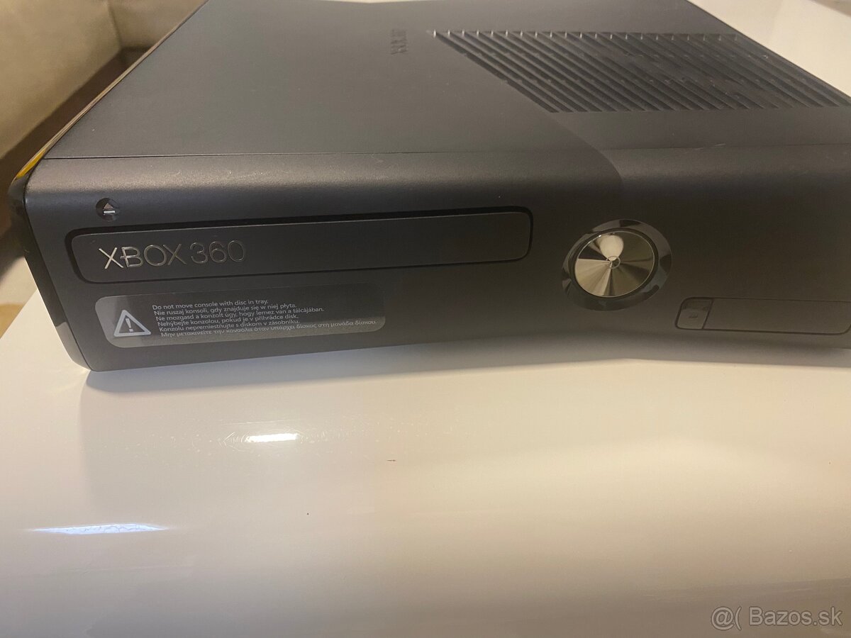 X Box + kinekt + hry - 3