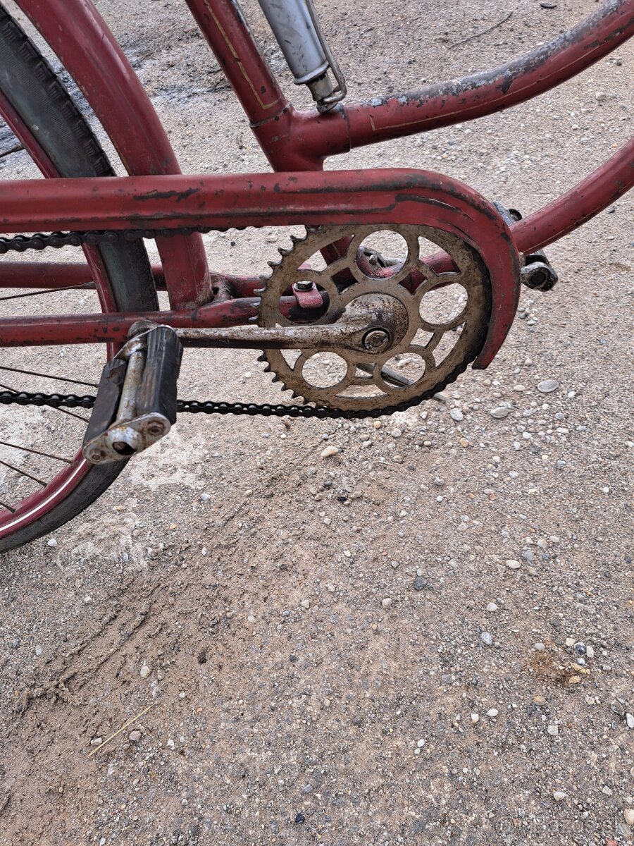 Historický stary bicykel - 3