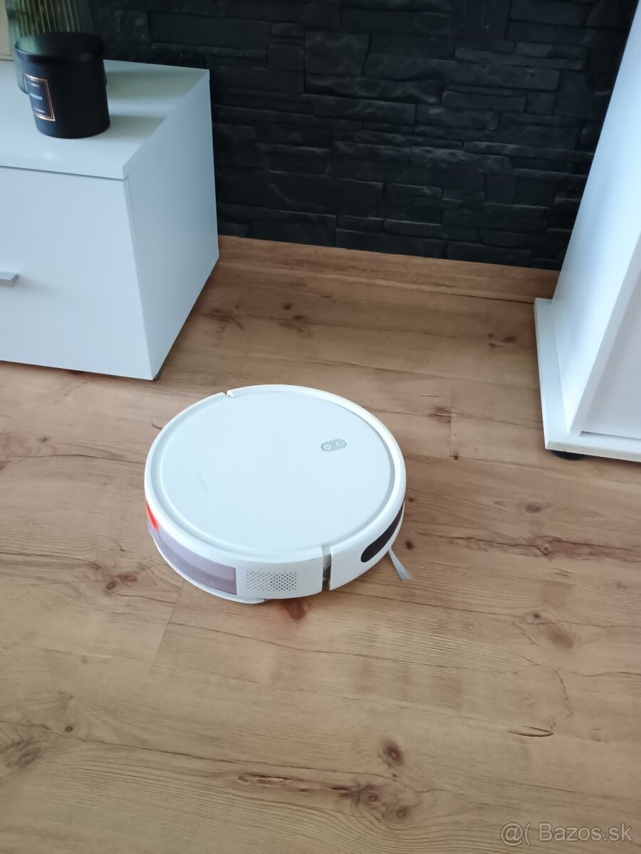 Xiaomi Robot Vacuum E10 White Xiaomi Robot Vacuum E10 White - 3