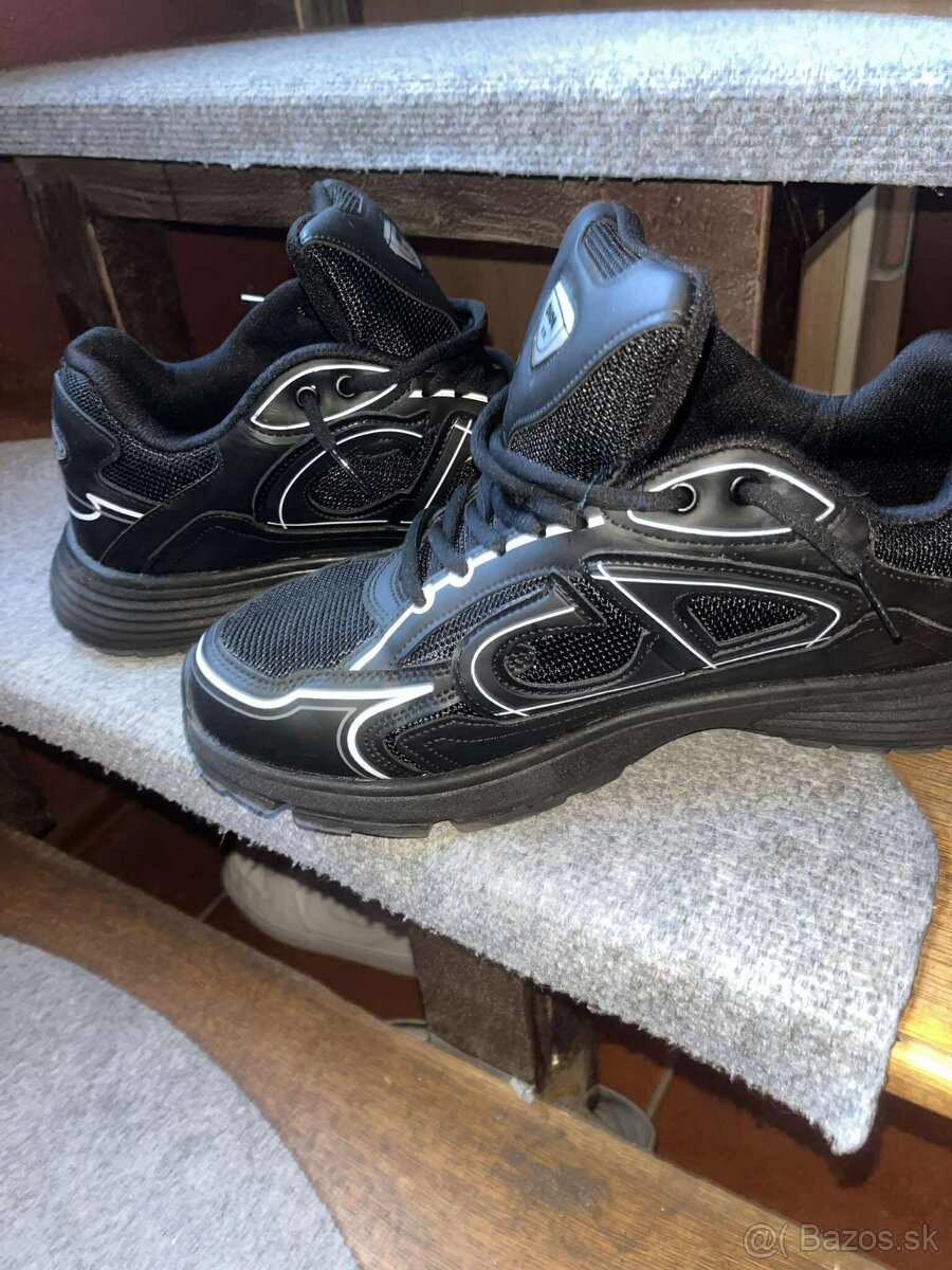 Botasky Dior B30. - 3