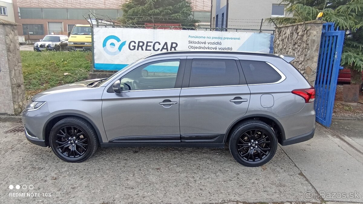 MITSUBISHI OUTLANDER 2,0 MIVEC 4WD CVT SPIRIT - 3