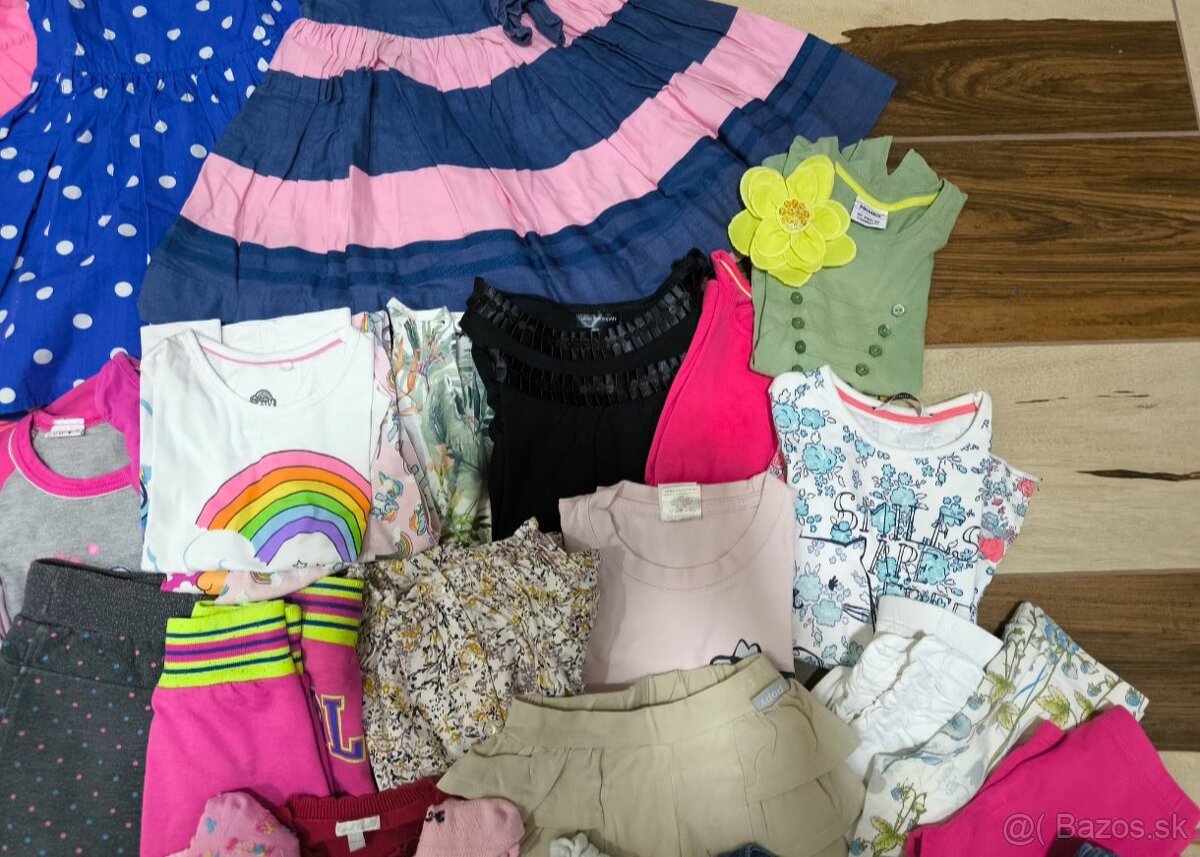 Balík oblečenia pre dievča veľkosť 98/104 - 3
