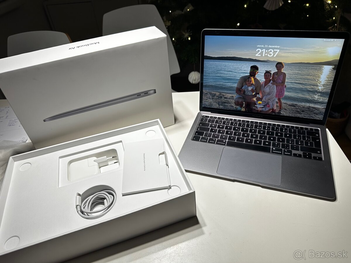 MacBook Air Retina 13 palcov - 3