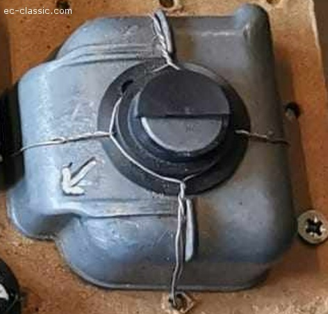 Podpera karburátora Bing a Jikov - 3