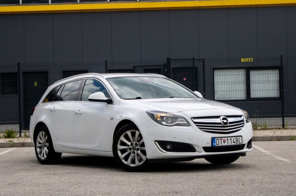 Opel Insignia ST 2013 - 3