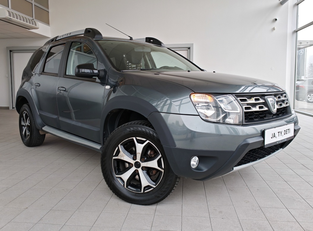 Dacia Duster 1.5 dCi 80KW Comfort 4x4 - 3