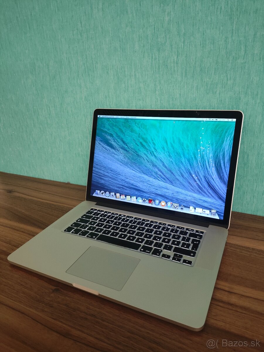 Apple MacBook Pro 15 A1398 – i7 / 8GB / 256GB - 3
