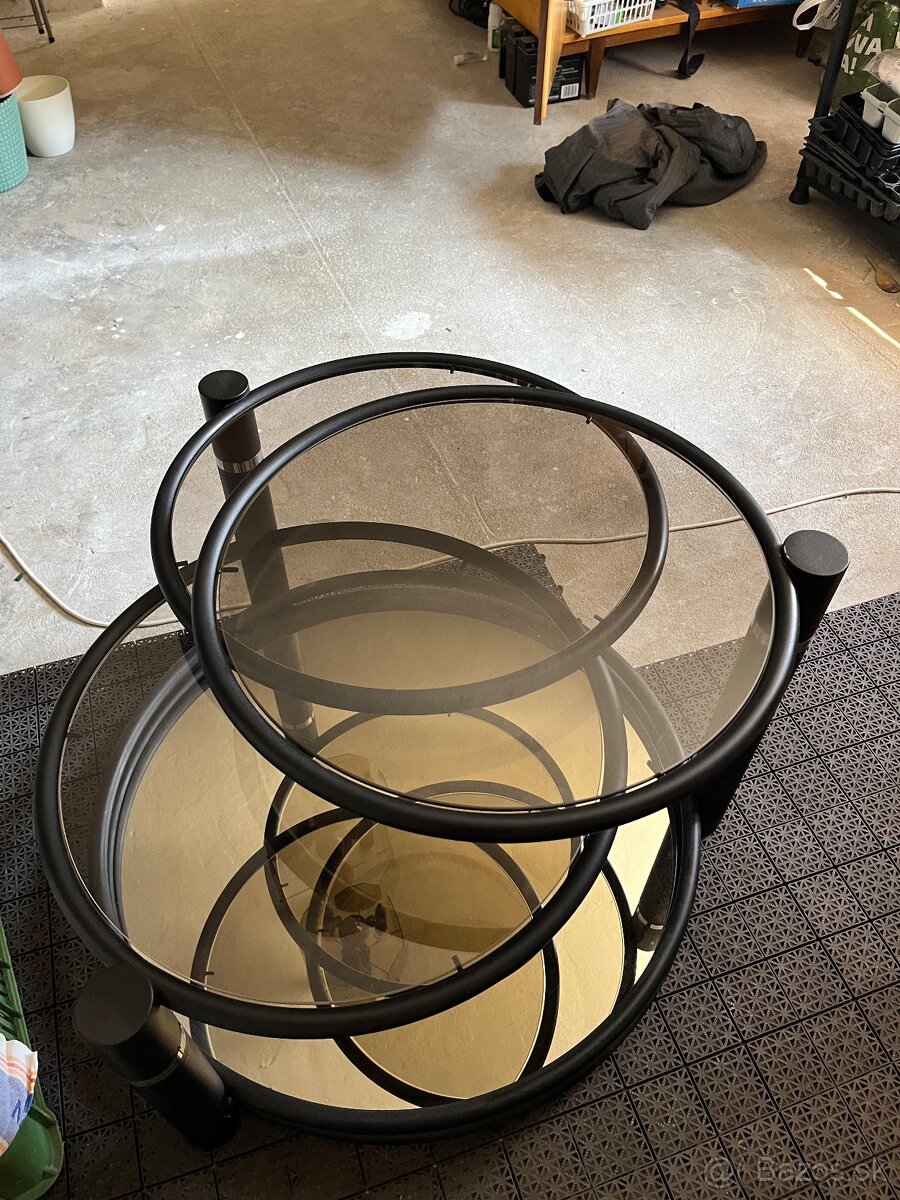 Sklenený konferenčný stolík - 3