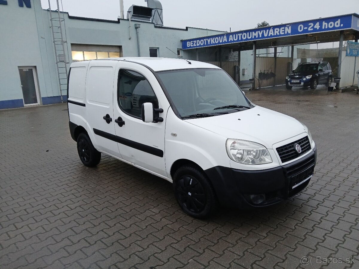 Fiat Doblo 1.9jtd cargo 77kw model 2009 - 3