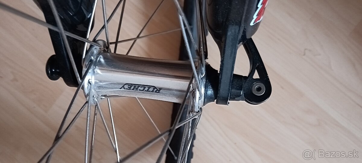 Bicykel SPECIALIZED - 3